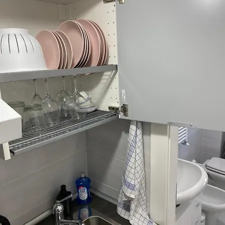 Stadio 1 - Monolocali Con Bagno Privato * Верона