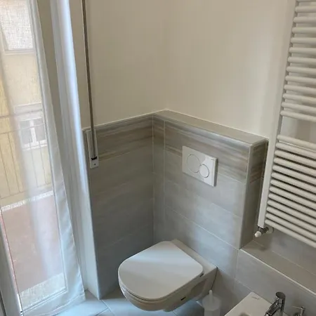Stadio 1 - Appartamenti Monolocali Con Bagno Privato Verona *