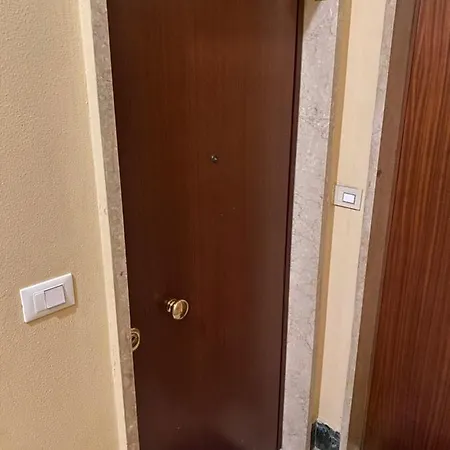 Stadio 1 - Appartamenti Monolocali Con Bagno Privato Verona Apartment Verona