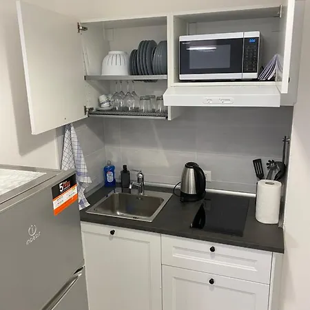 Stadio 1 - Monolocali Con Bagno Privato Верона