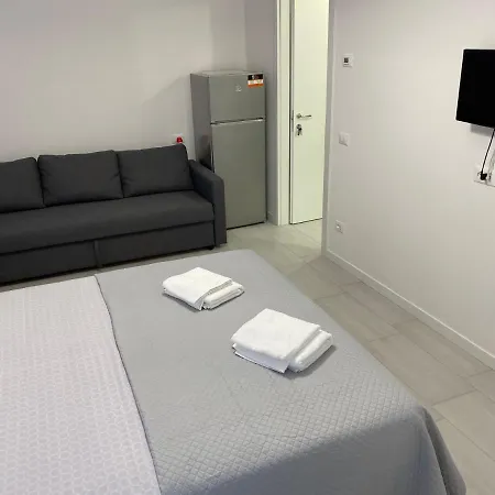 Stadio 1 - Monolocali Con Bagno Privato