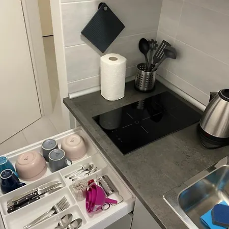 Stadio 1 - Monolocali Con Bagno Privato Апартаменты Верона