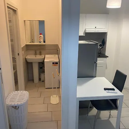 Apartment Stadio 1 - Appartamenti Monolocali Con Bagno Privato Verona