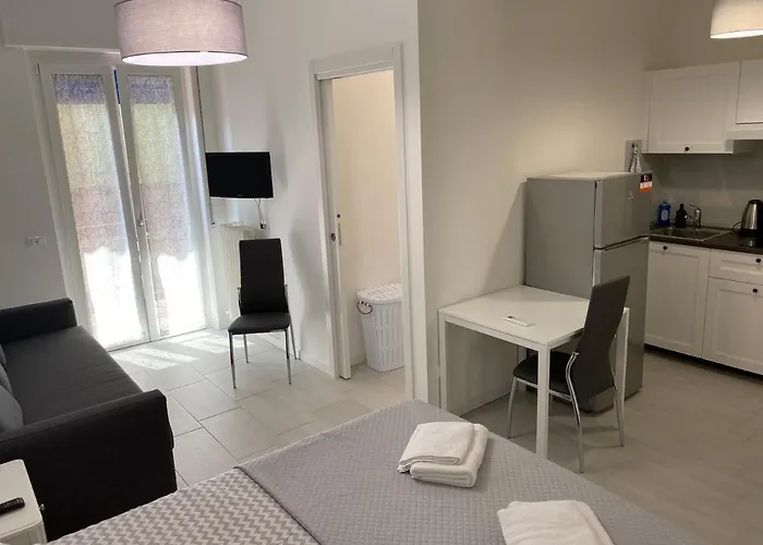 Stadio 1 - Monolocali Con Bagno Privato *