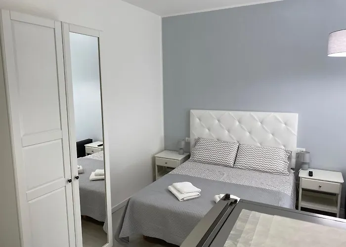 Stadio 1 - Monolocali Con Bagno Privato Apartament Werona