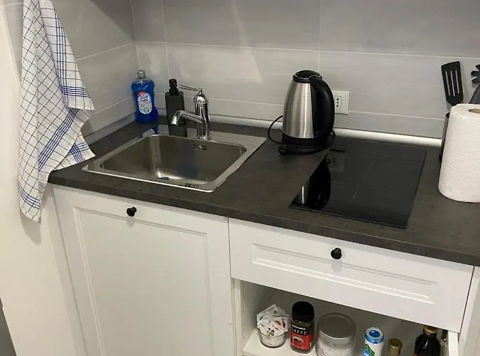 Stadio 1 - Monolocali Con Bagno Privato Werona