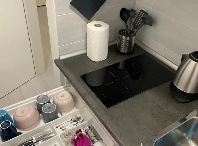 Stadio 1 - Monolocali Con Bagno Privato Apartament Werona